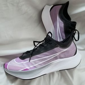 ZOOM FLY 3  -- Hyper Violet